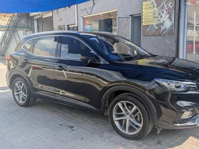 MG HS 2021
