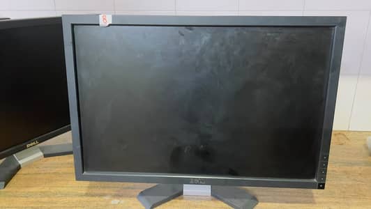 Dell 24 inches LCD I LED