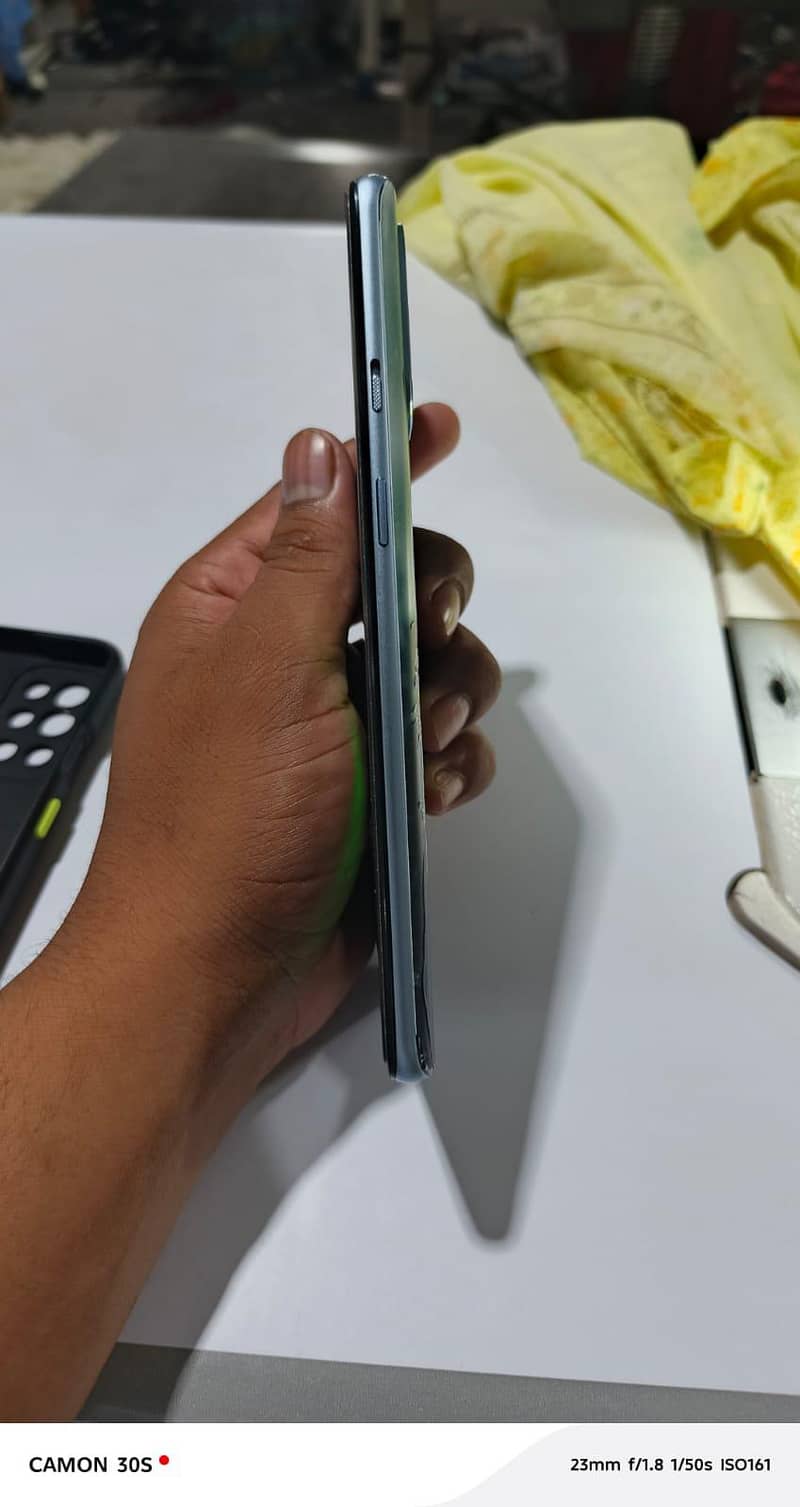 One Plus 9R 4