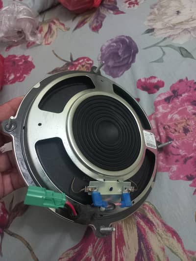 Bose base and toyota door and base 0303-4-194303