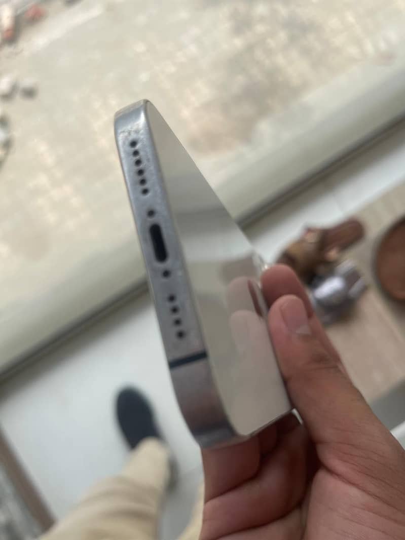 Apple iPhone 14 plus 1