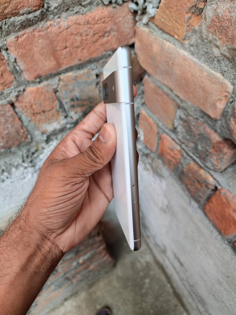 Google Pixel 7 3