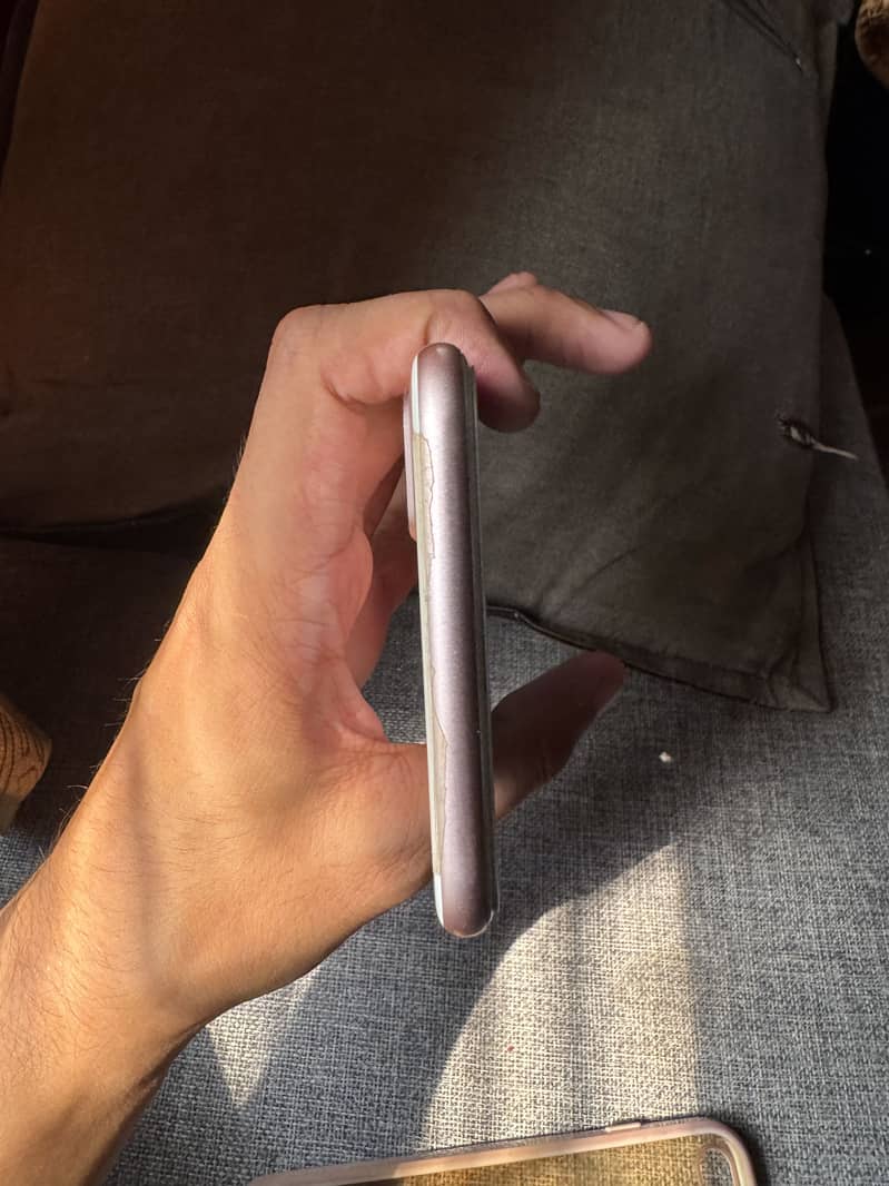 Apple iPhone 7 Plus 4