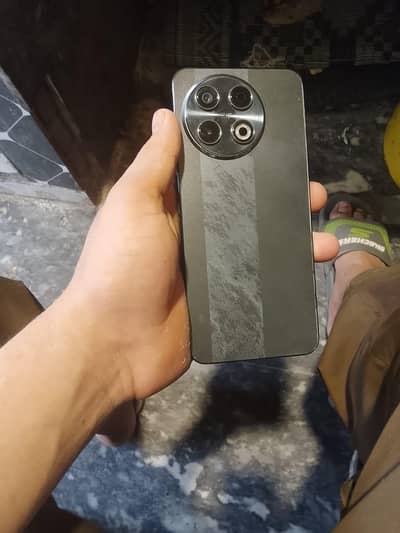 Tecno SPARK 30 Pro