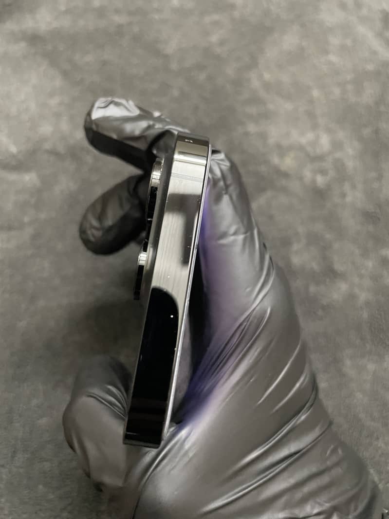 iPhone 14 Pro 4