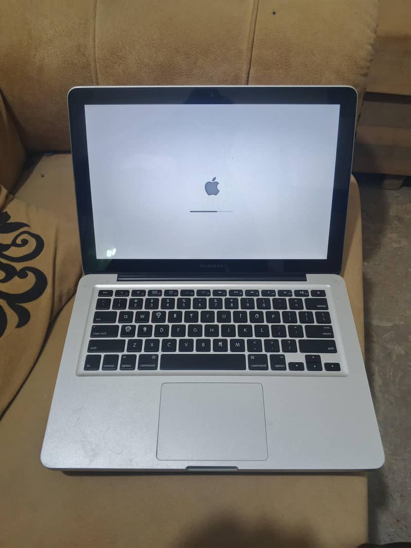 MacBook pro 7