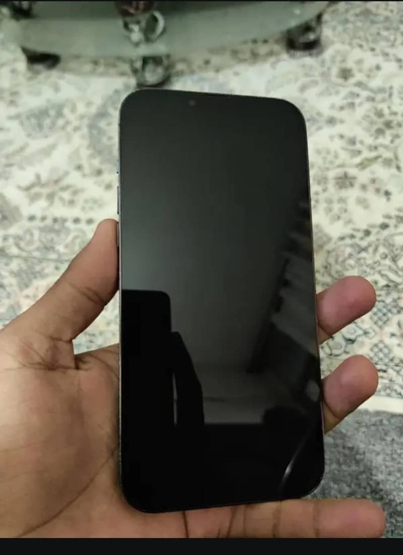 iphone. 13 pro max 2