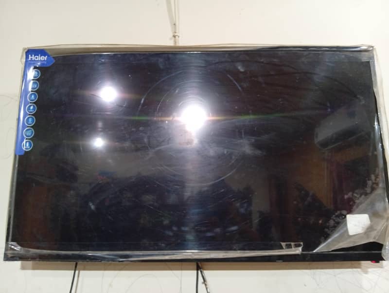 LCD 40 inch 1