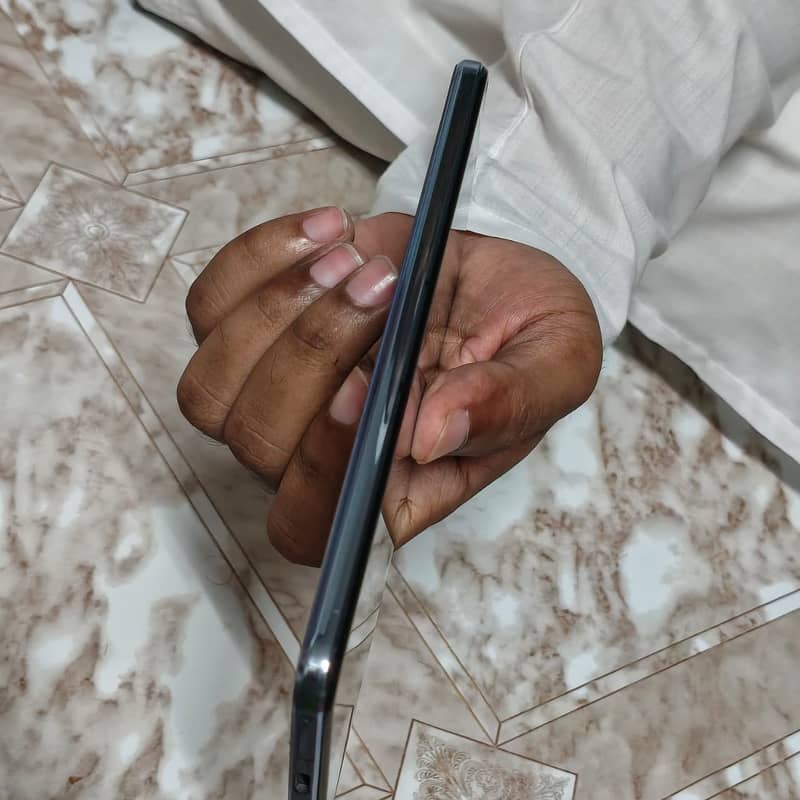 Vivo V21 2