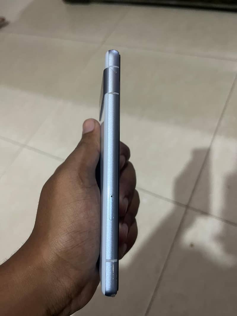 Google Pixel 7a 3