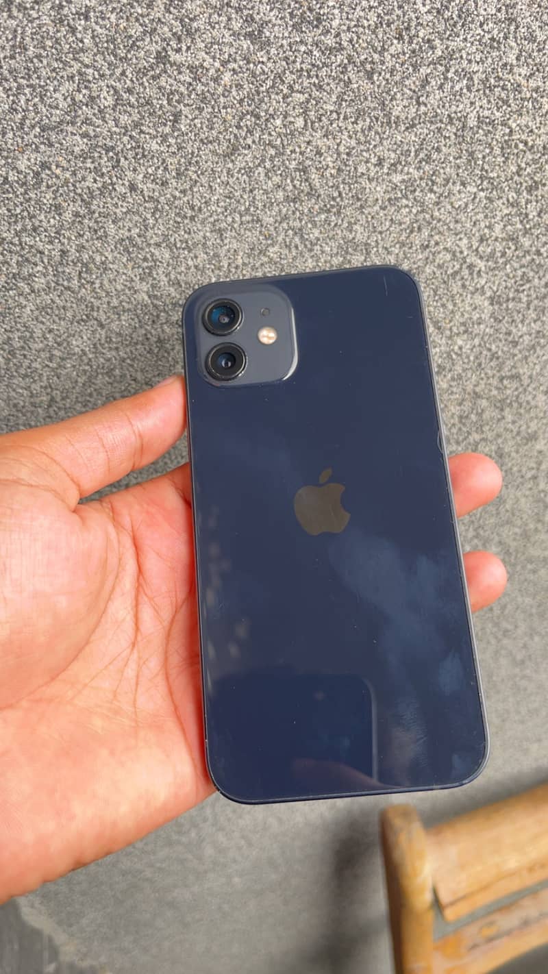 Apple iPhone 12 0
