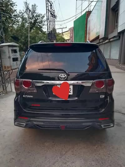 Toyota Fortuner 2013