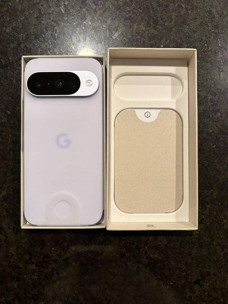 Google Pixel 10 6