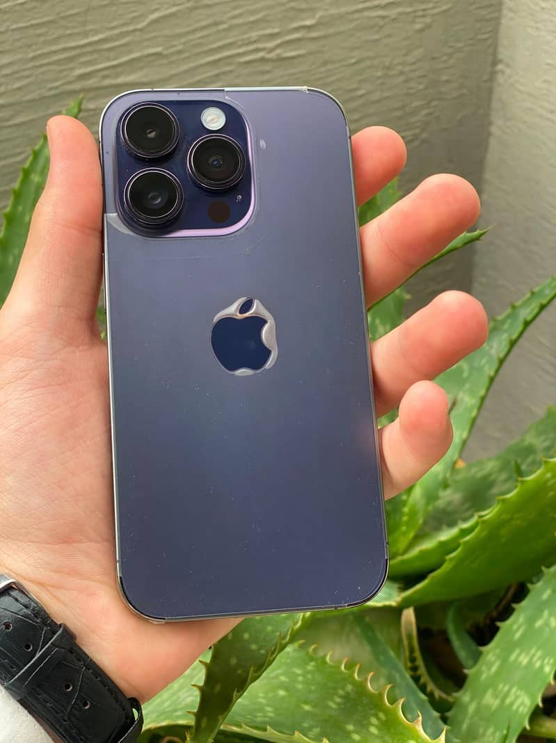 iphone 14 pro 1