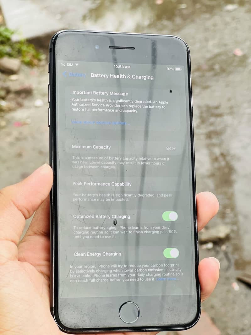 iPhone 8 Plus 1