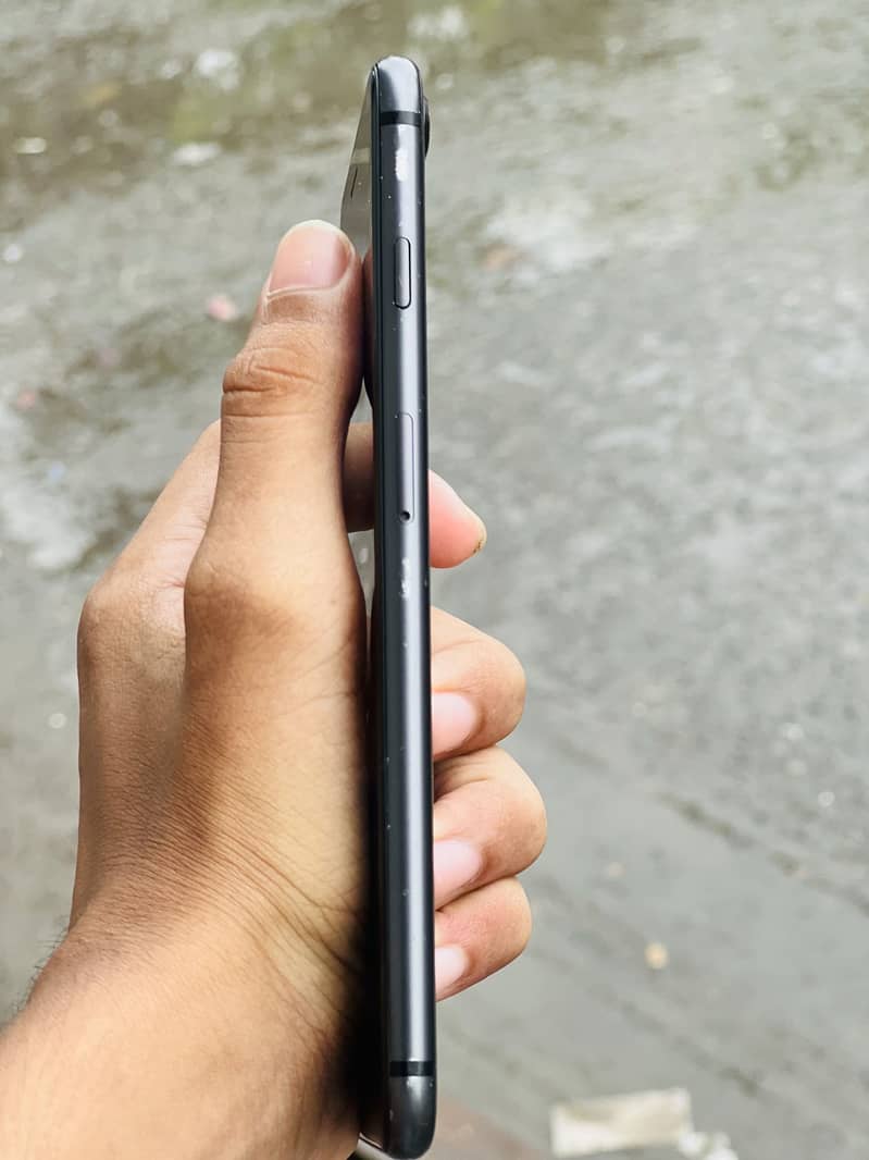 iPhone 8 Plus 5