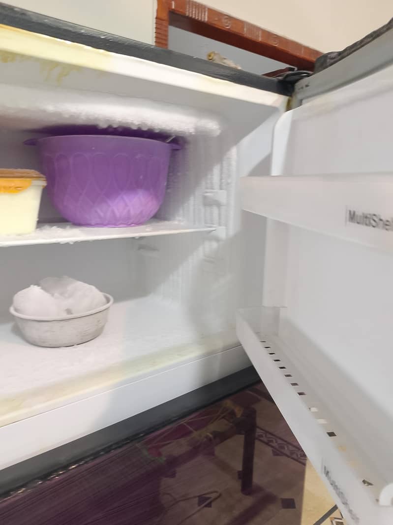 Refrigerator 1