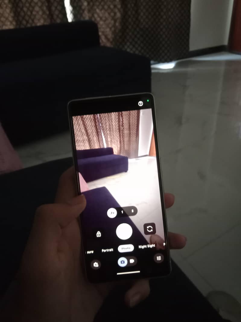 Google Pixel 7 4