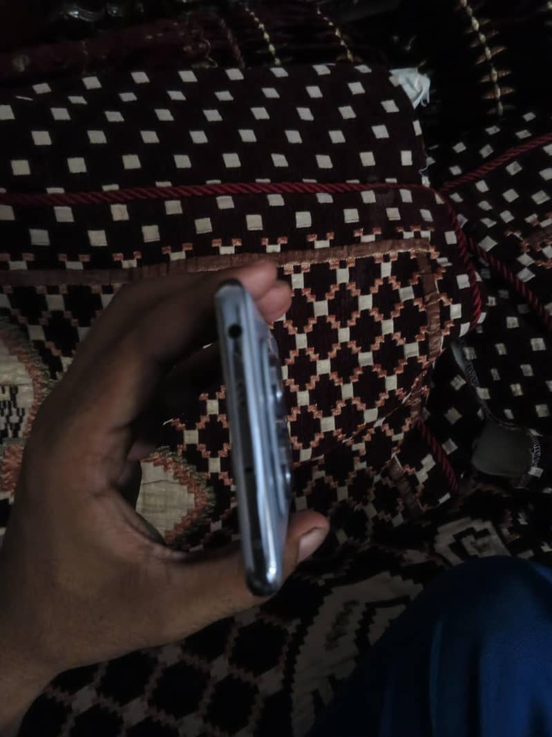Redmi note 14 Pro 0