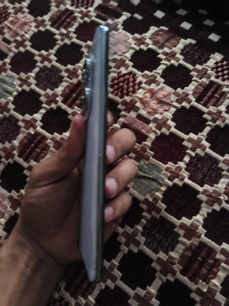 Redmi note 14 Pro 3