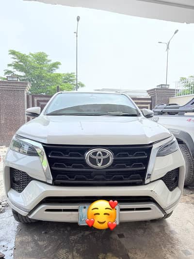 Toyota Fortuner 2021