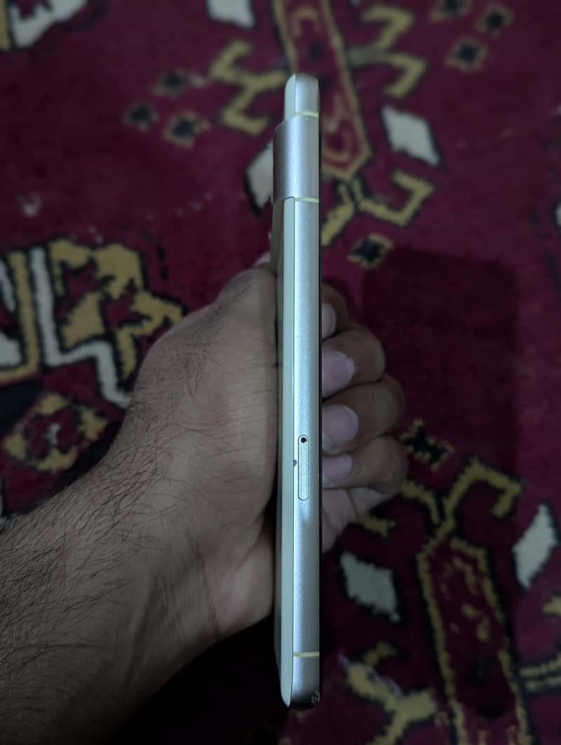 Google Pixel 7 3