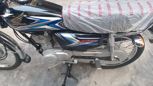 honda25paka model nmb lga hua ha july mein nikla ha
