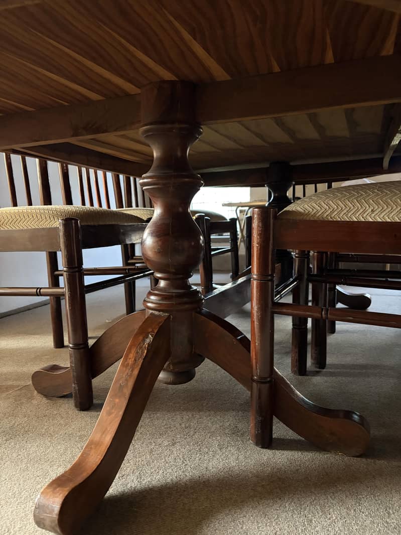 Solid Sheesham Wood Dining Table with 8 Chairs – Excellent Craftsmansh 5