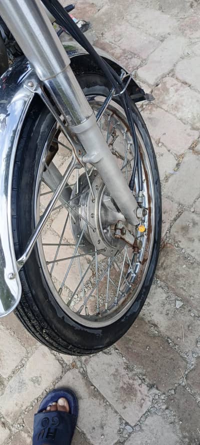 Honda 125. modal 2020. condition 8/10. documents all clear.