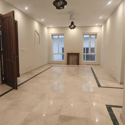 Kanal Upper Portion For Rent In Bahria Enclave
