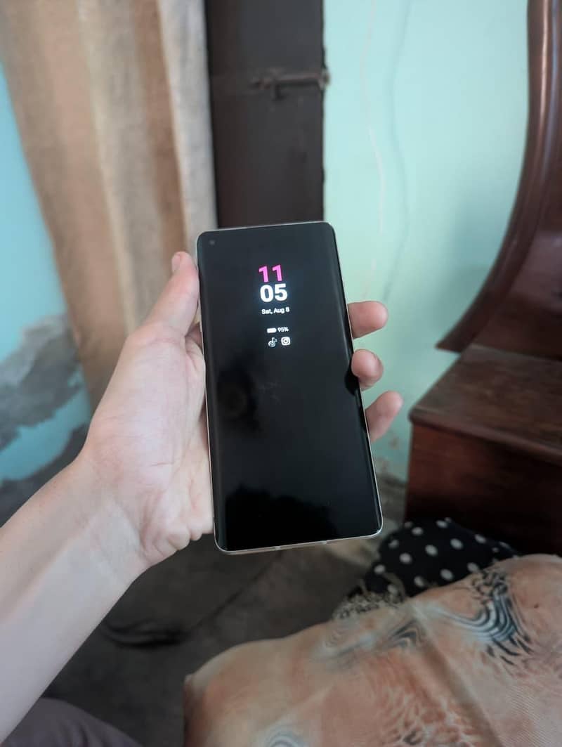 one plus 8 0