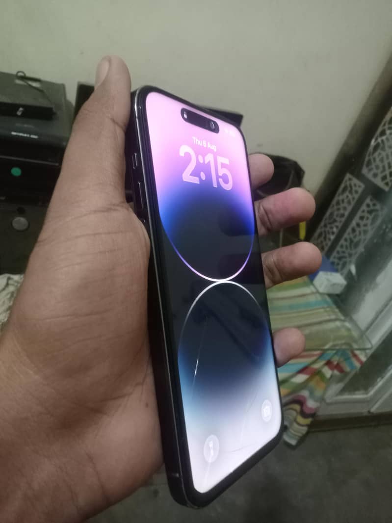 iphone 14 Pro Max 4