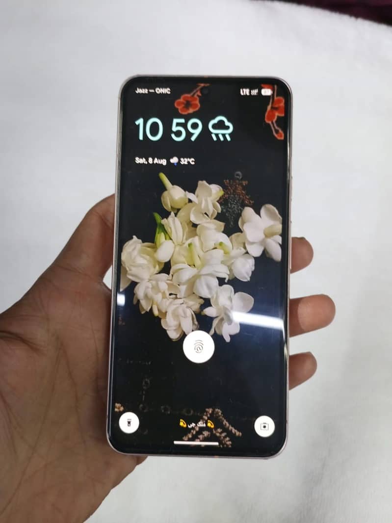 Google Pixel 8 0
