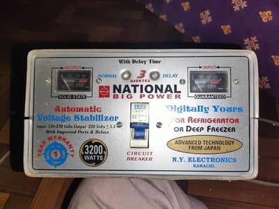 national stablizer 3200watt