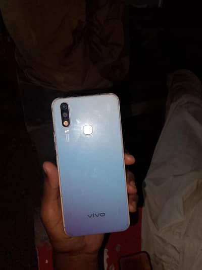 Vivo Y17