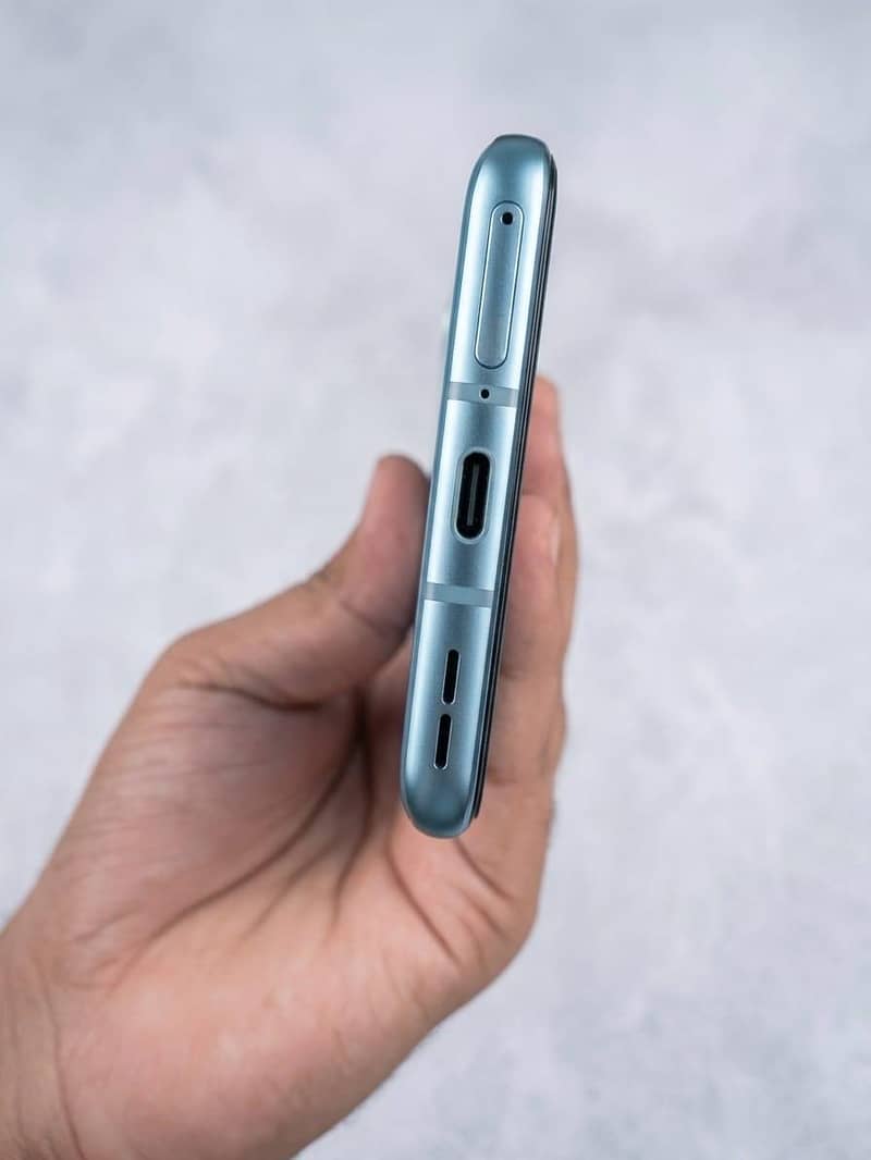 One Plus 9R 2