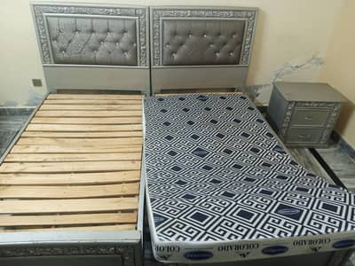2 single Bed with mattresses and Bedside Table for Sale