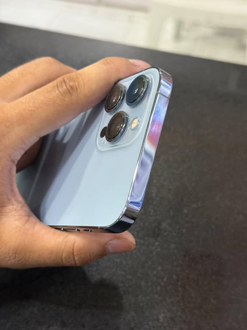 iphone 13 pro max 1