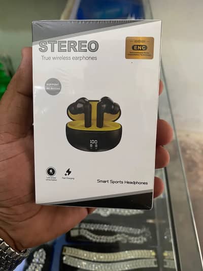 New heavy duty earbuds 4hours battery time full in 30 minutes
