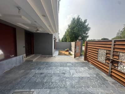 10 Marla House for Rent In Bahria Orchard Lahore