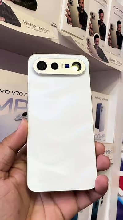 Vivo x300 fe 5g available for easy monthly instalment