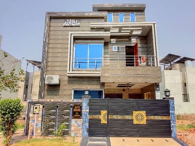 Near To Park House Sized 5 Marla In Al Jalil Garden - Block B