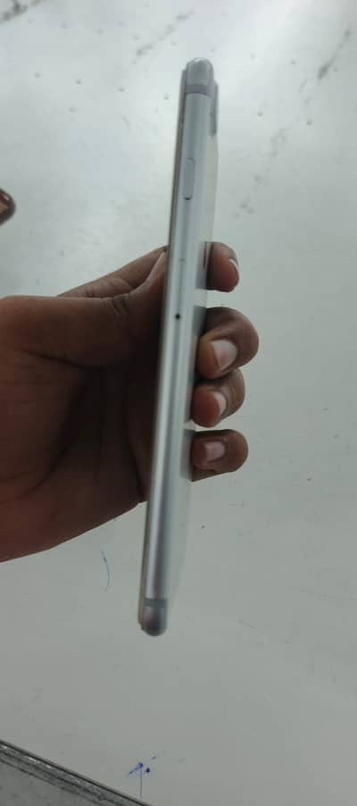 Apple iPhone 7 Plus