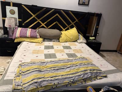 Bed set for sale