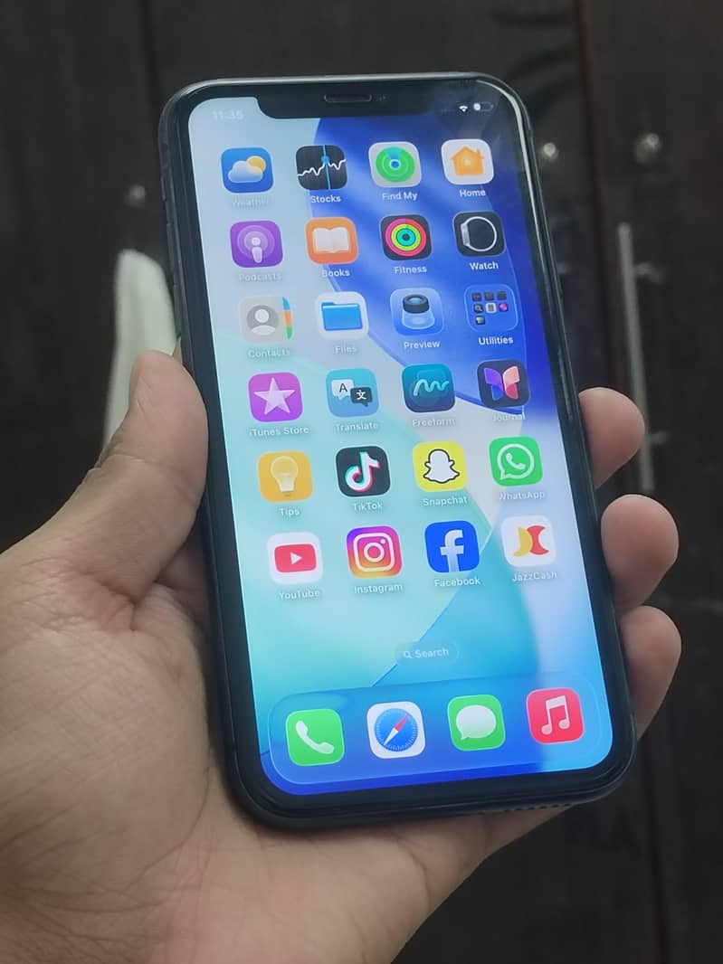 Apple iPhone 11 1