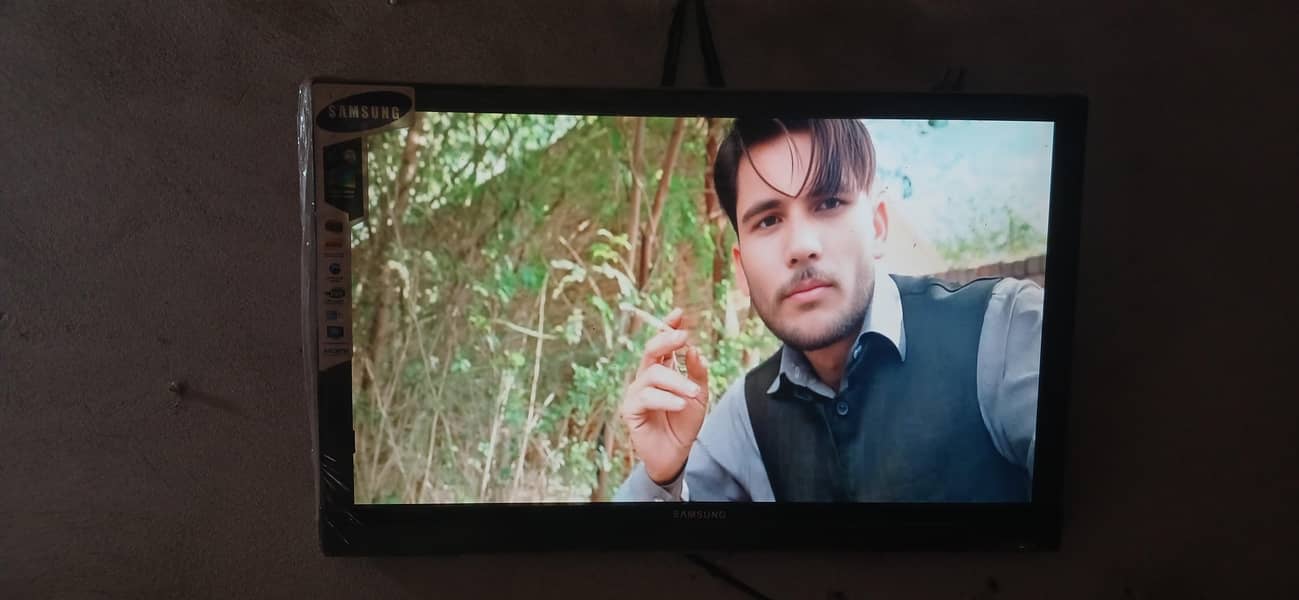 LED tv 1