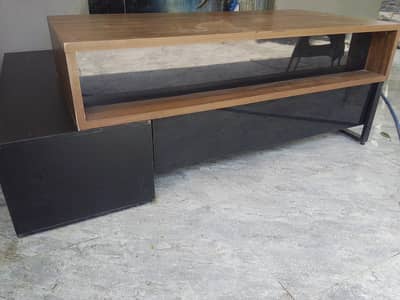 Wooden Executive Table For Ceo