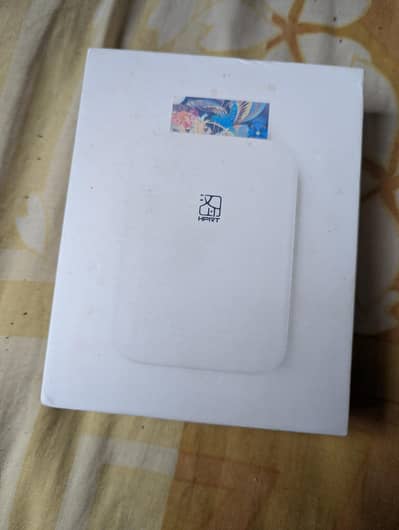 printer 3  by 3 inch ki pics nikalta h brand new h with box pack