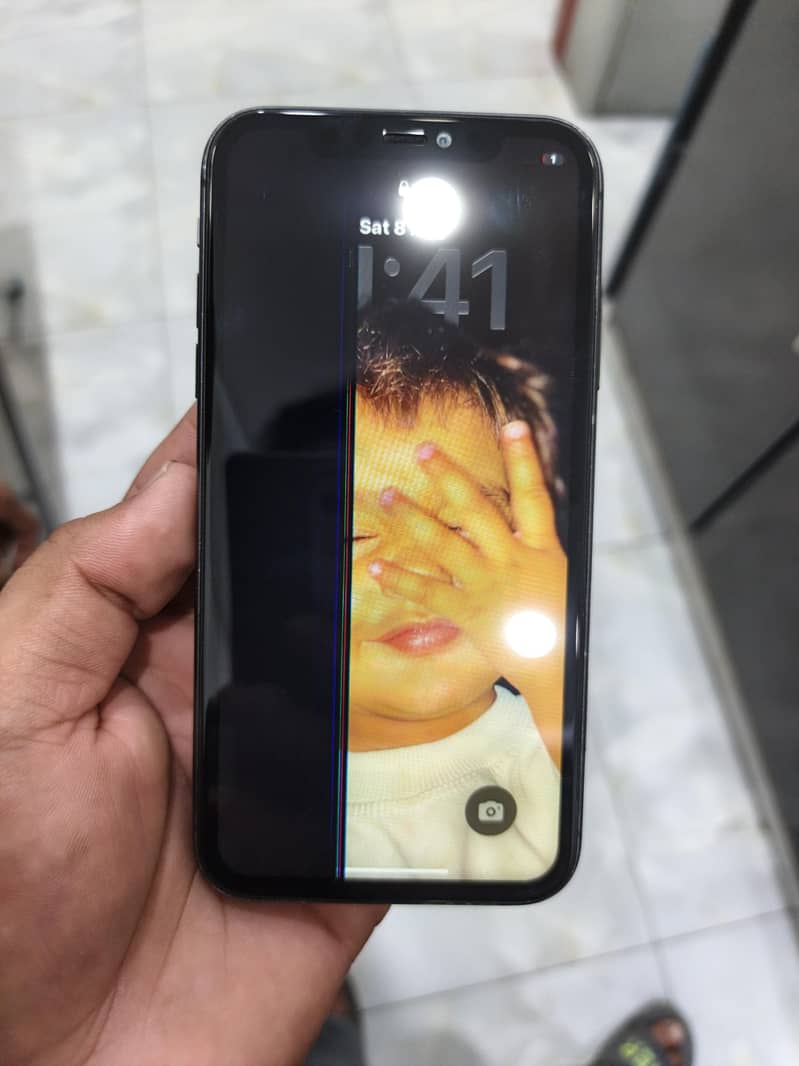 iPhone 11 0