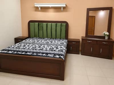 low profile bed set complete with dressing table